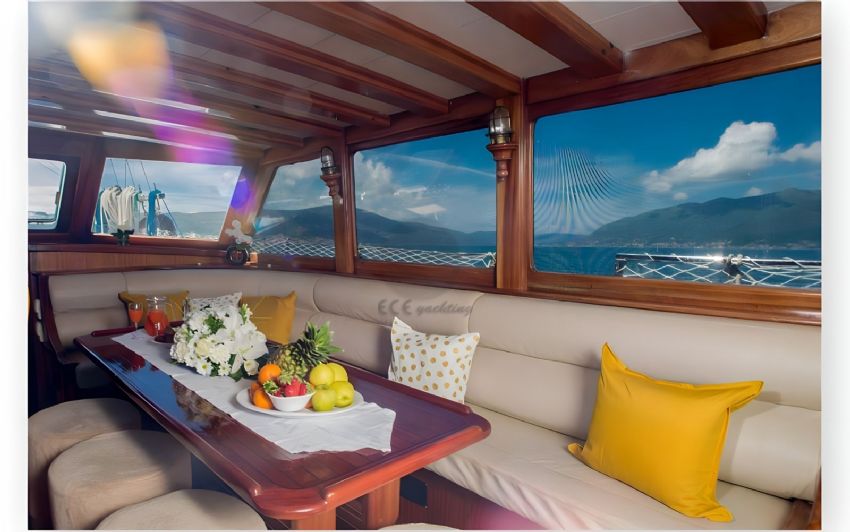 Adatepe 4 Teknesi ön güverte