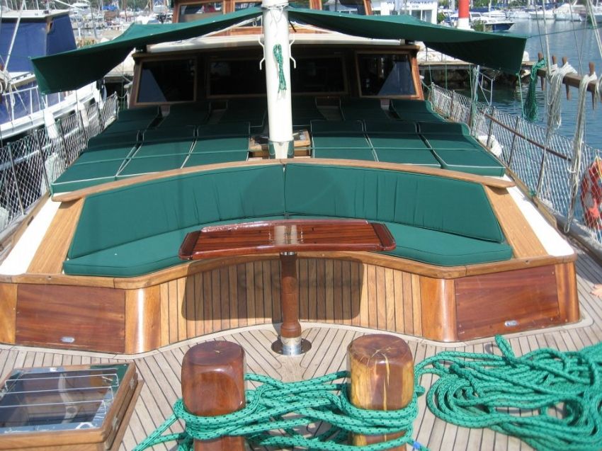 Adatepe 4 Teknesi güneşlenme alanı