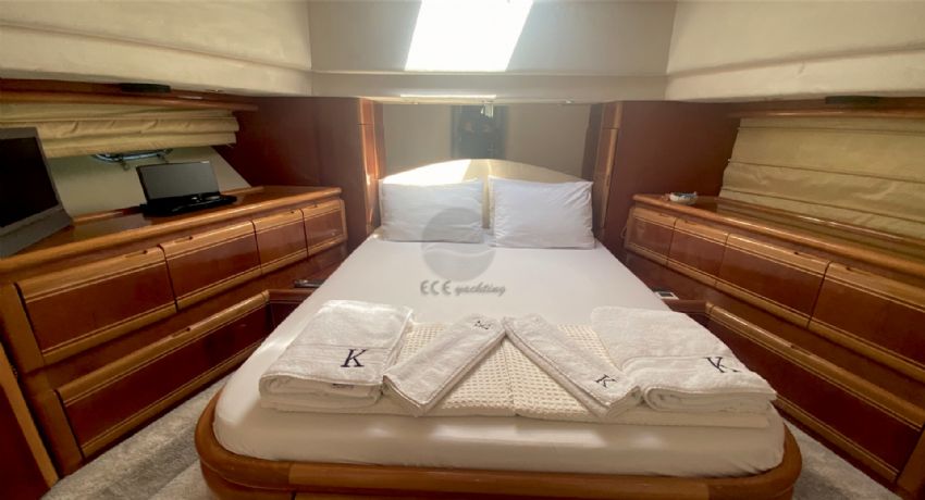 ADEN 4 Motor Yat Double Kabin