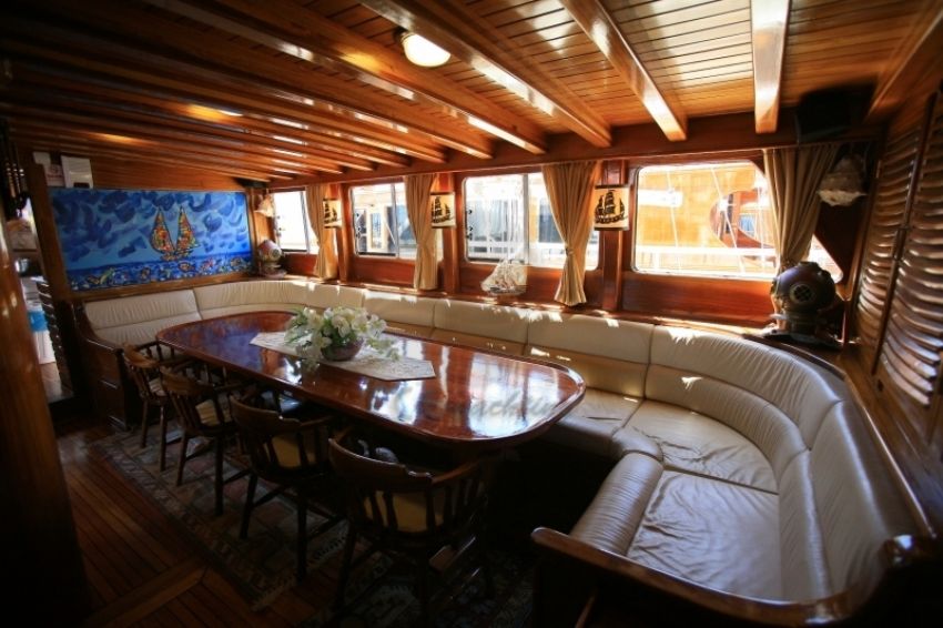 Aegean Clipper Salon