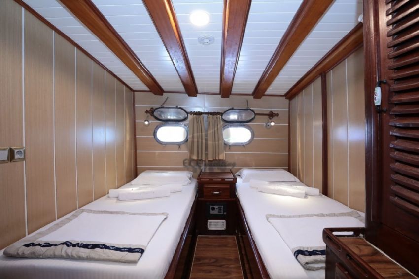 Aegean Clipper Twin Kabin