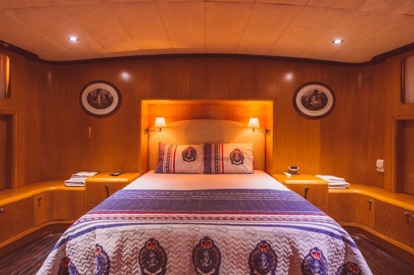 Aegean Pearl Gulet, Master Cabin.