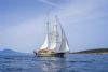 Aganippe Yacht, Enjoy The Sun.