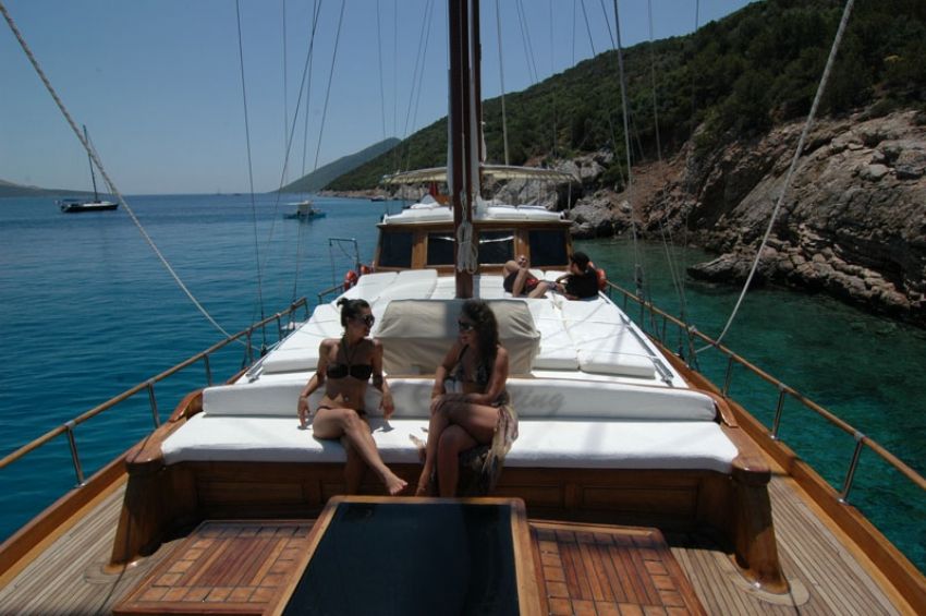 Ece Göcek Güneşlenme Alanı