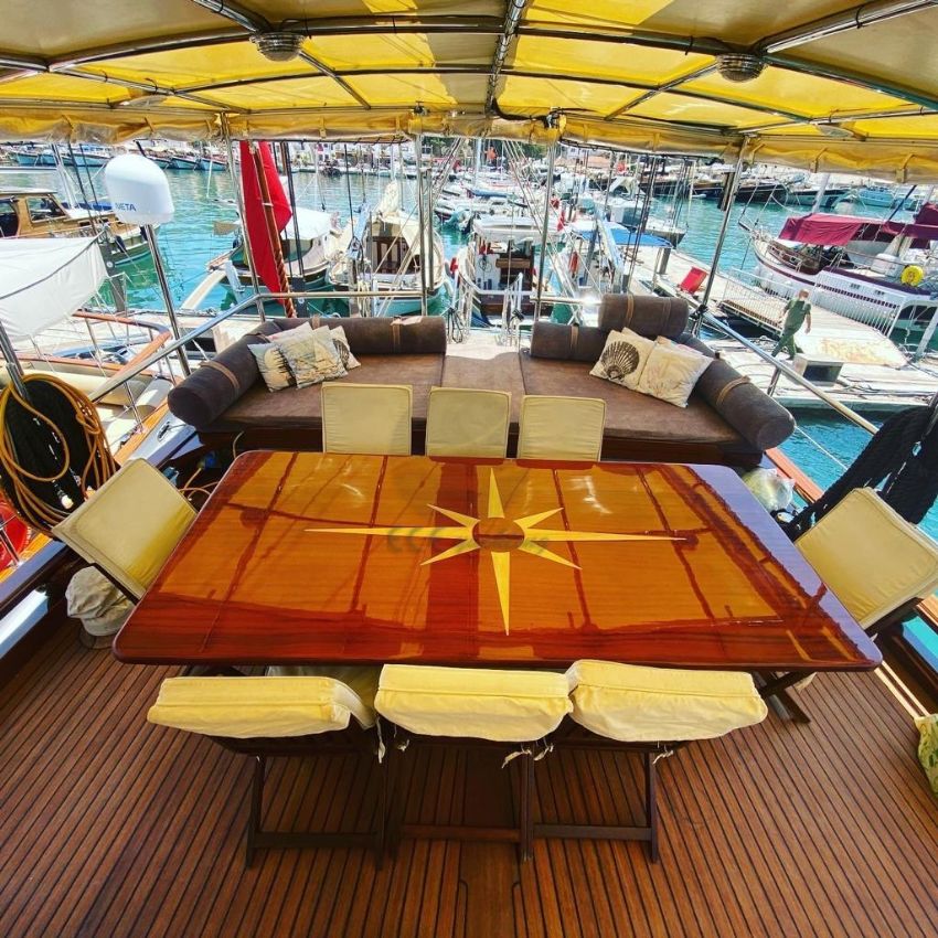 Ece Göcek Güneşlenme Alanı