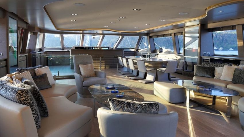 All About U 2 Yacht, Lounge