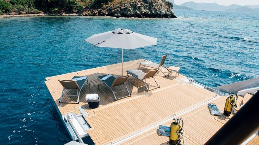 All About U 2 Yacht, Swim Platform.