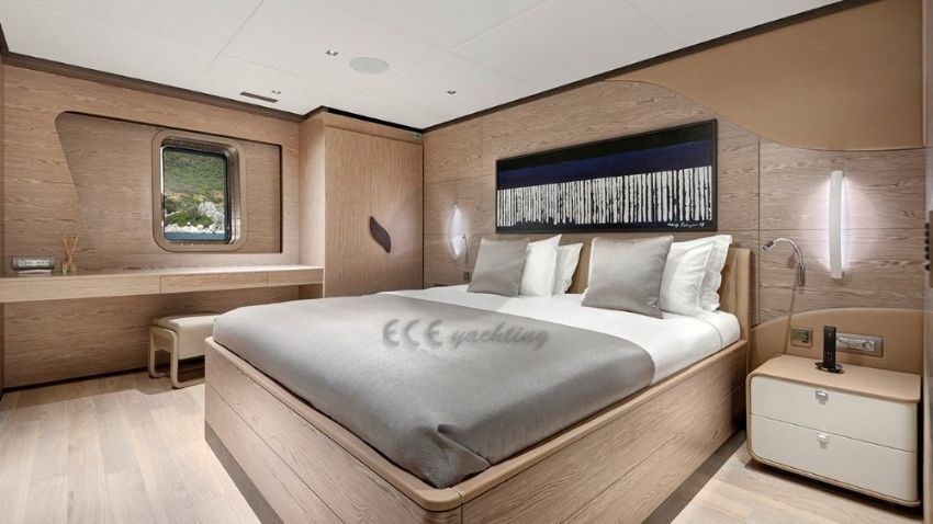 All About U 2 Yacht, Double Cabin