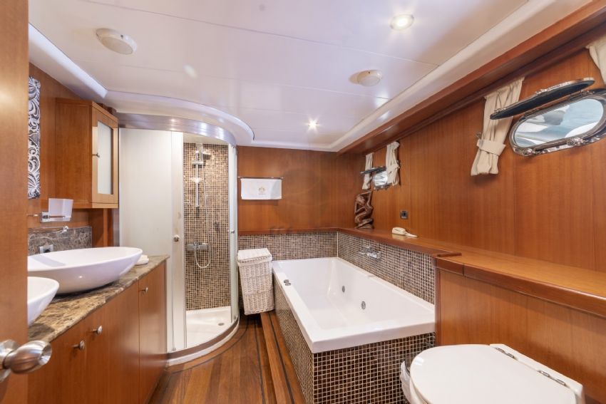 Arabella Yatı Banyo
