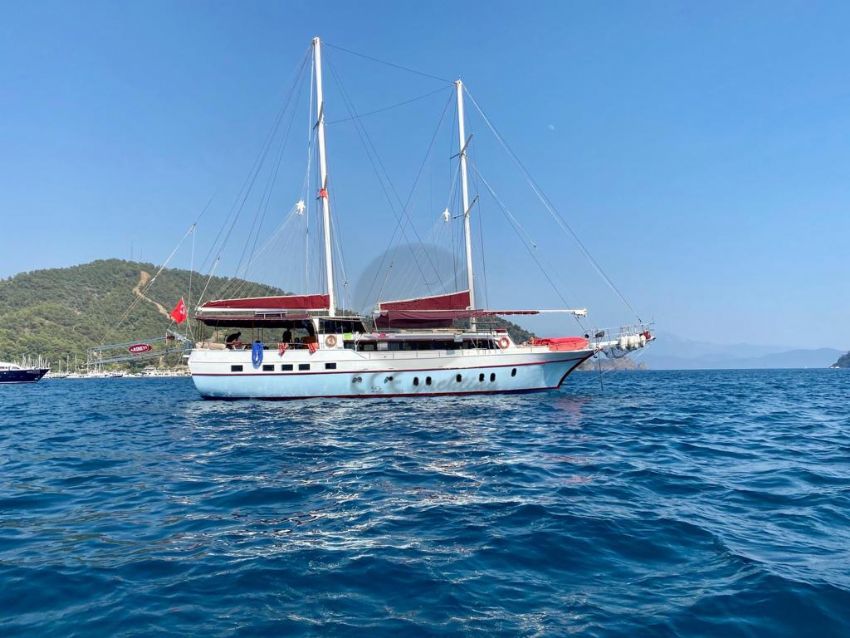 Ari B Yacht, Aft Port Side.