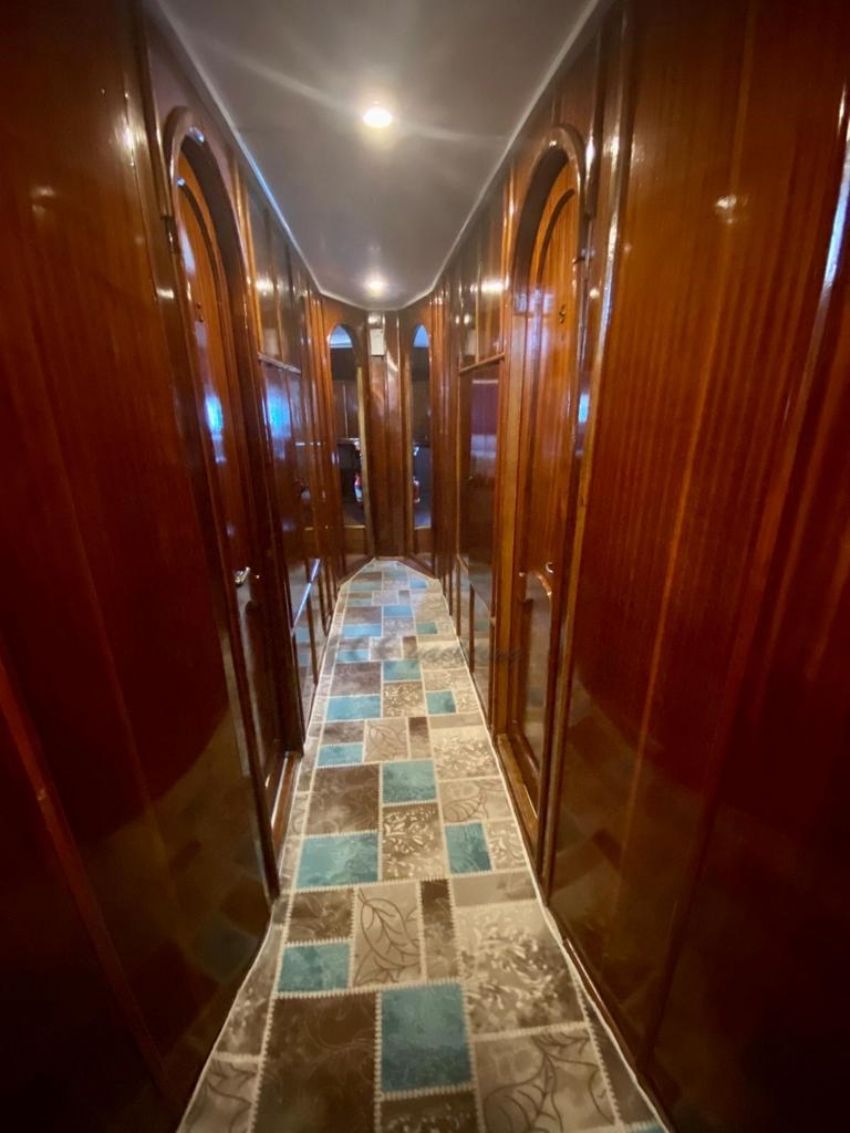 Ari B Yacht, Double Cabin.