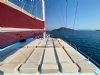 Ari B Yacht, Rear Deck Dining Area.