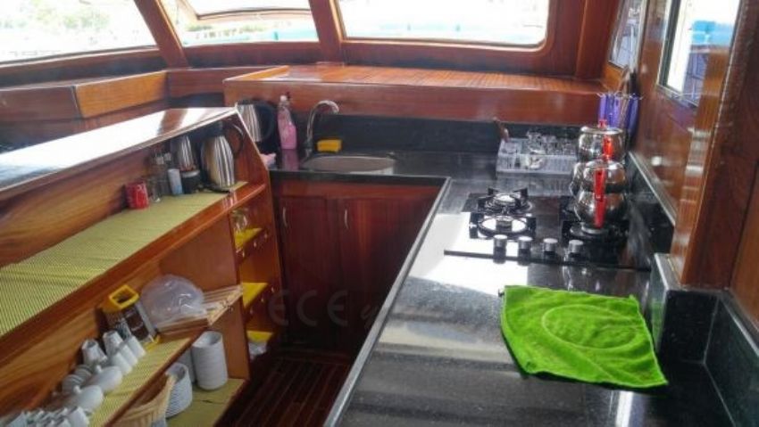 Asrin Gulet, Fully Fledged Kitchen.