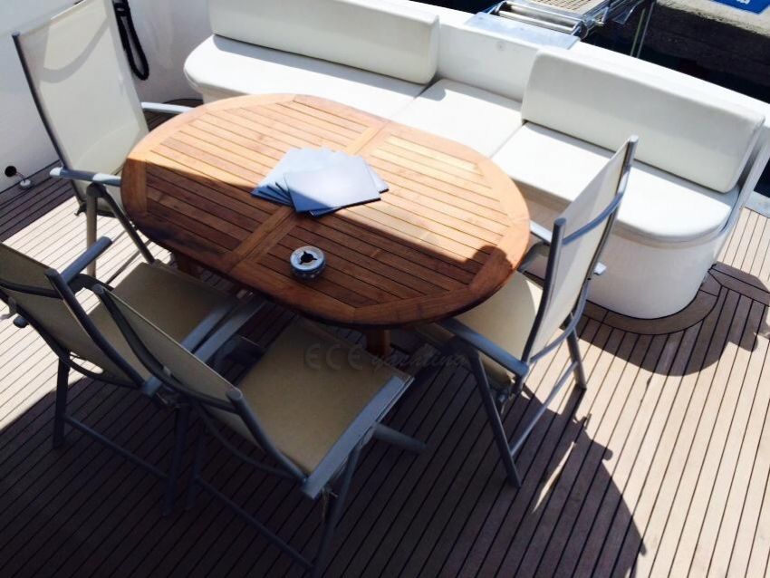 Ece Manisa Flybridge