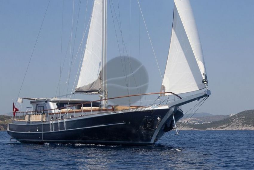 Azra Can Gulet Yacht, Starboard Side.