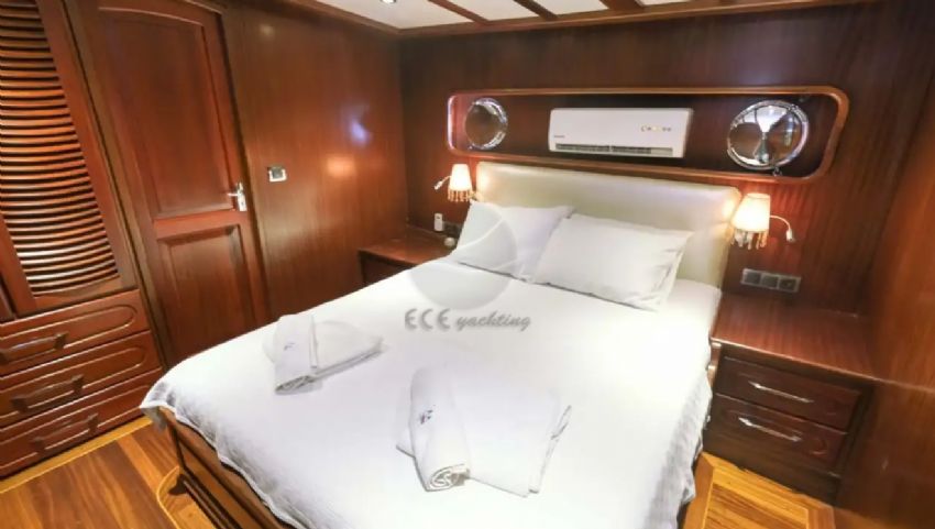 Baba Veli 9 Arka Master Kabin