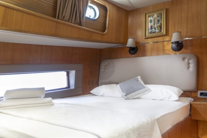 Ece Hayrat Double Kabin