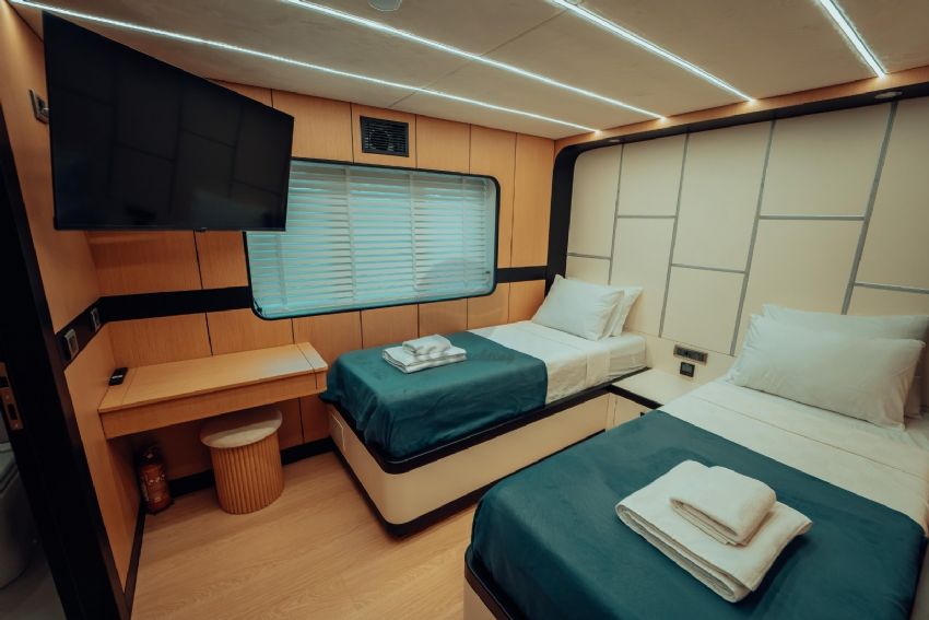 Trawler_Beluga_Fethiye_Twin_Cabin_a