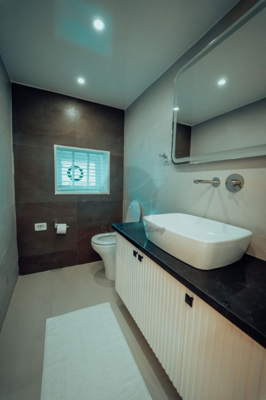 Trawler_Beluga_Fethiye_Bathroom_1