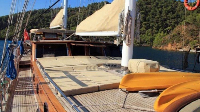 Ece Berna Güneşlenme Alanı