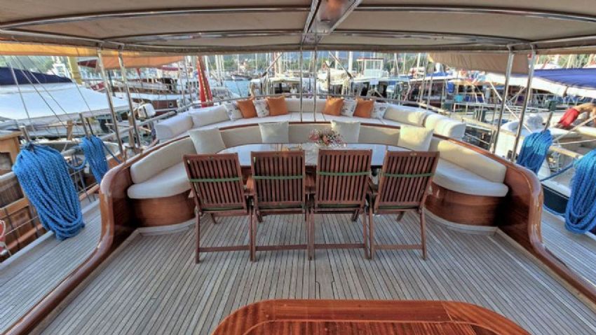 Ece Berna Dış Oturma Alanı