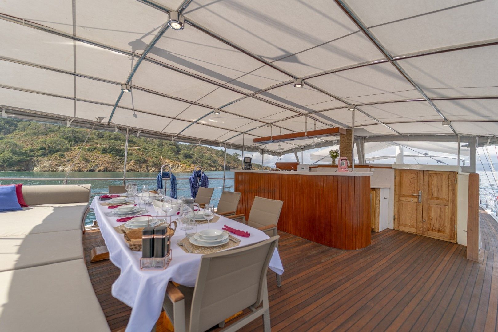 BİR DENİZ MASALI GULET Fethiye 9