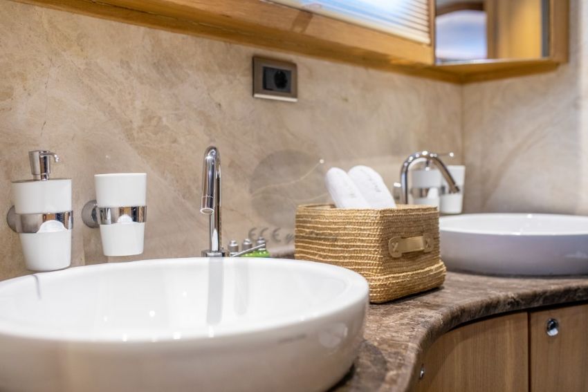 ECE BİRECİK Banyo - WC