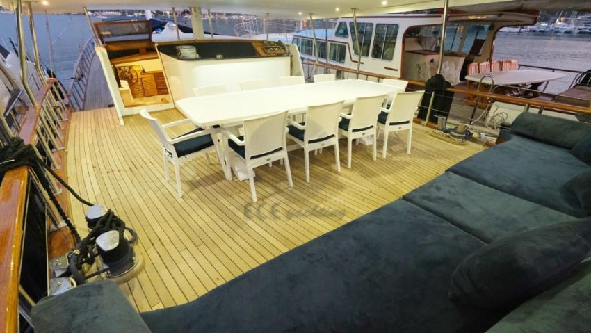 Ece Selçuklu Master Kabin