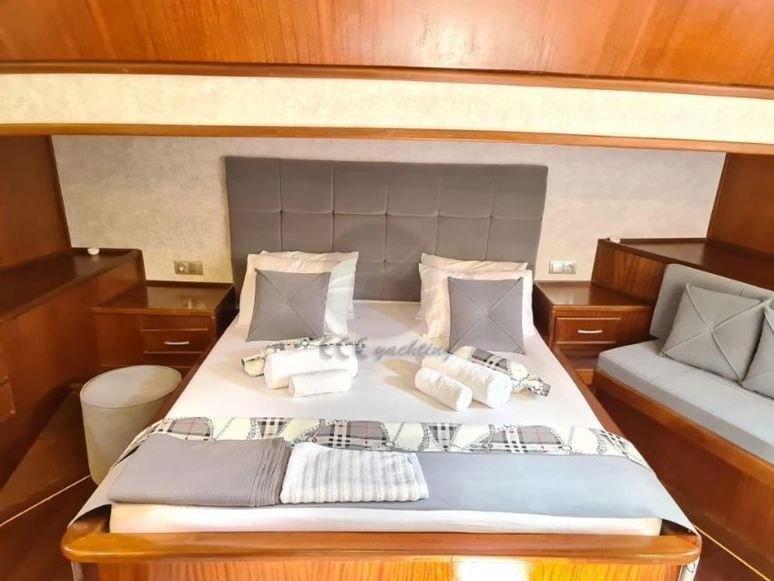 Ece Selçuklu Double Kabin