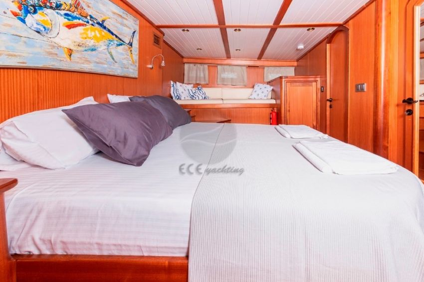 Ece Queen Double Kabin