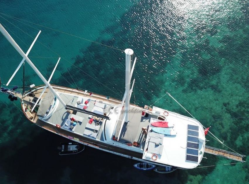 Ece Queen Dış Görünüm 3