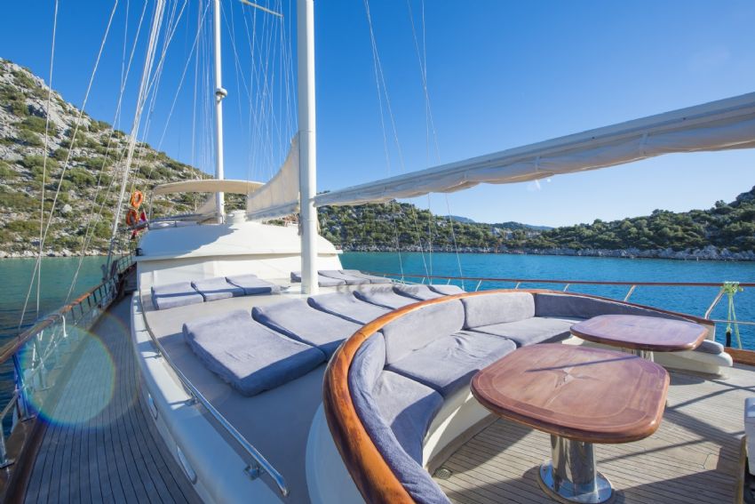 Çağan Ana Yemek Masası