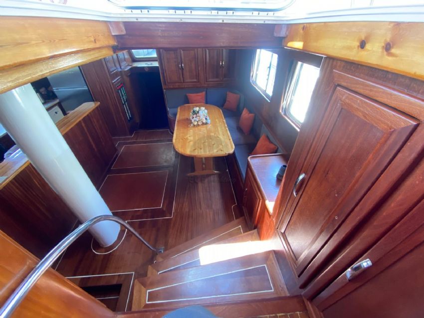 çakır mehmet arka güverte.  Cakir Mehmet Yacht, Dining On Deck.