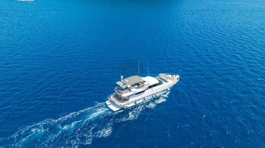 Canados 72 Motor Yat Genel Görünüm