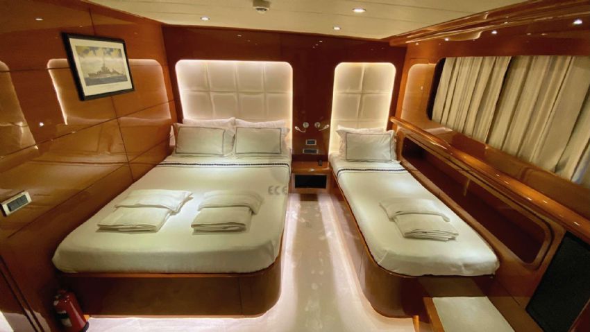 Gülmaria Yatı Triple Cabin