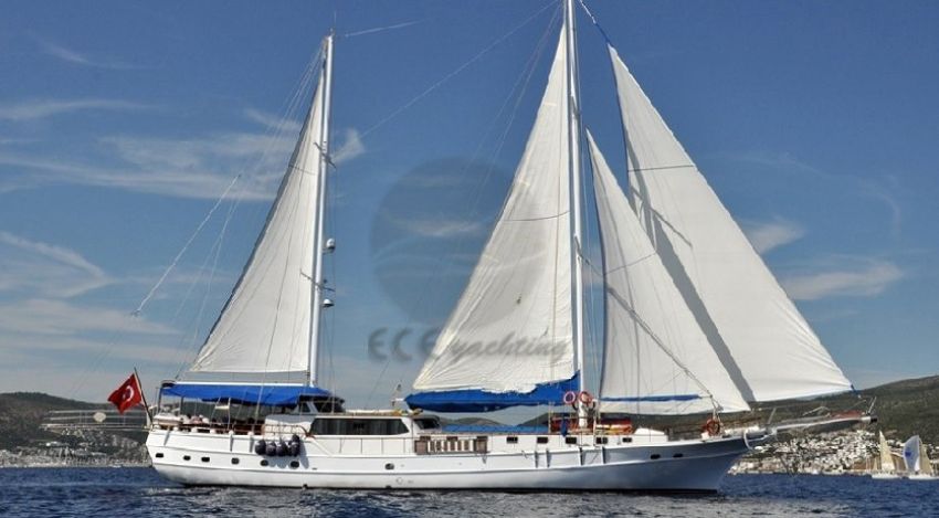 C E 4 Yacht,  Luxury Throughout.