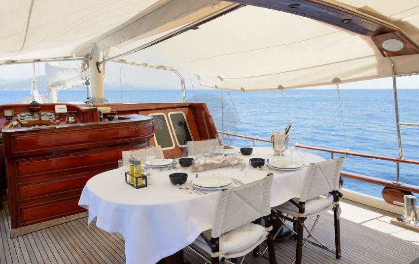 Cobra 3 baş master cabin