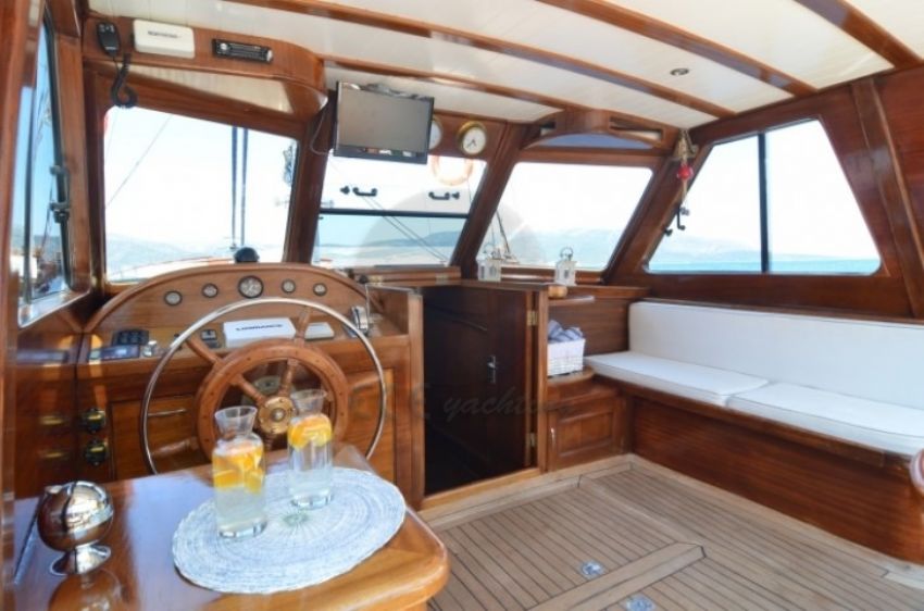 Cosh Gulet Yacht, Wheel House.