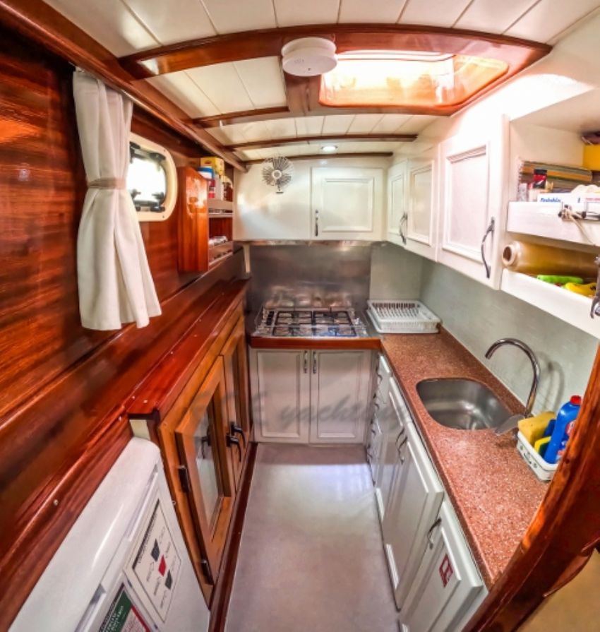 Cosh Gulet Yacht, Double Cabin.