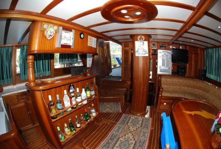 C.T Gulet Yacht, Salon
