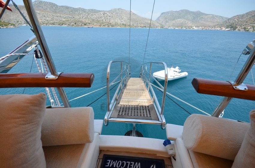 C T 2 Gulet Yacht, Just Walk Down And Dive İn.