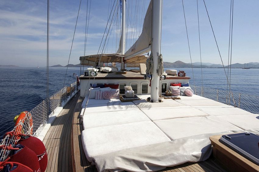 Deniz 61 Gulet, Sun Bathing Deck.