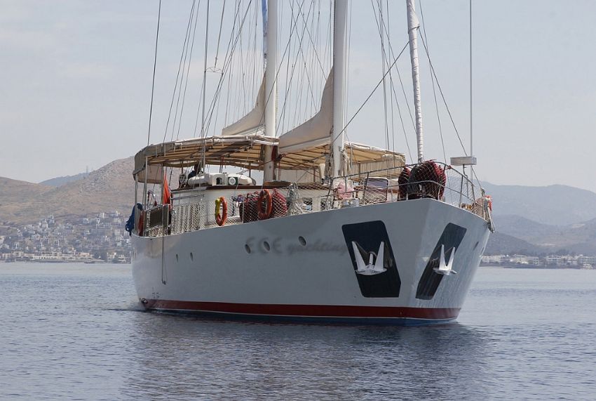 Deniz 61 Gulet, Front View.