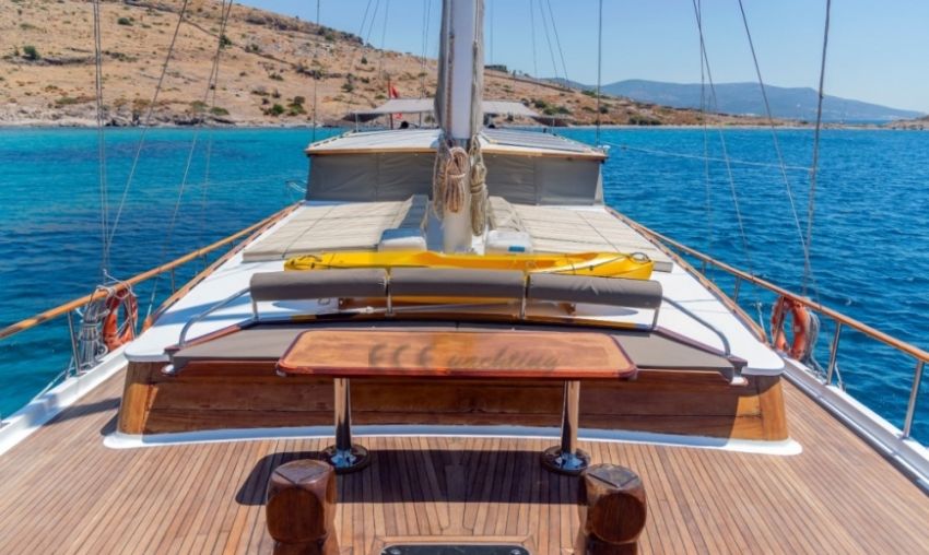 DENİZ KIZI A & Arka Güverte