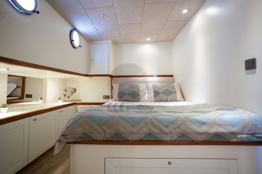 DERYA DENIZ Double Cabin