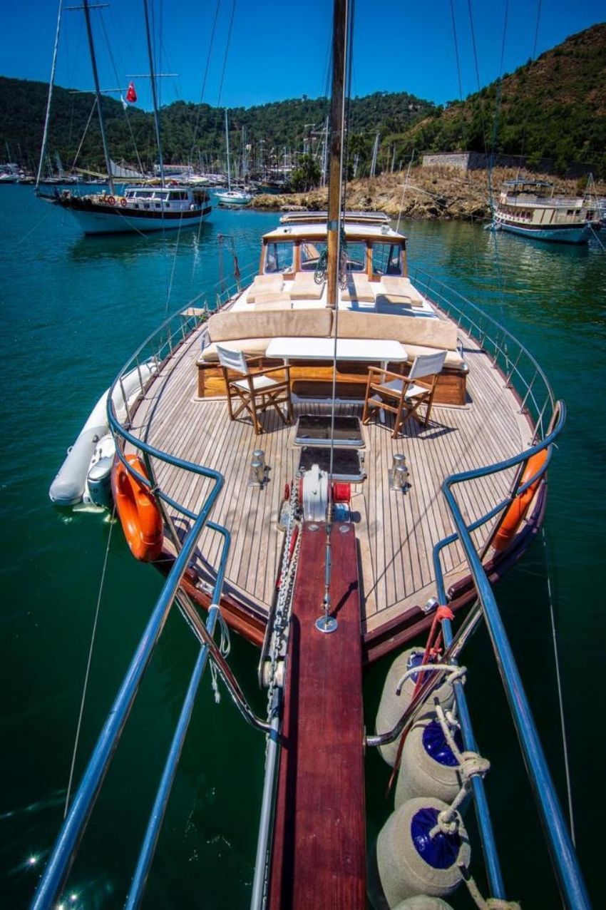 Despina Gulet, Bow Port Side.