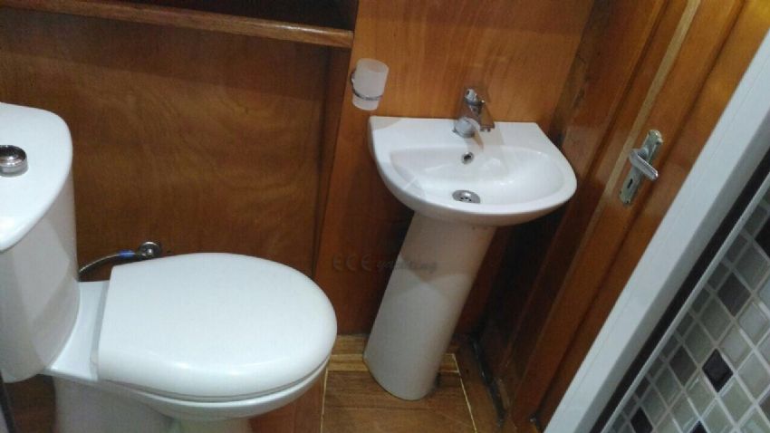 D Gulu Yacht, Cabin Interior.