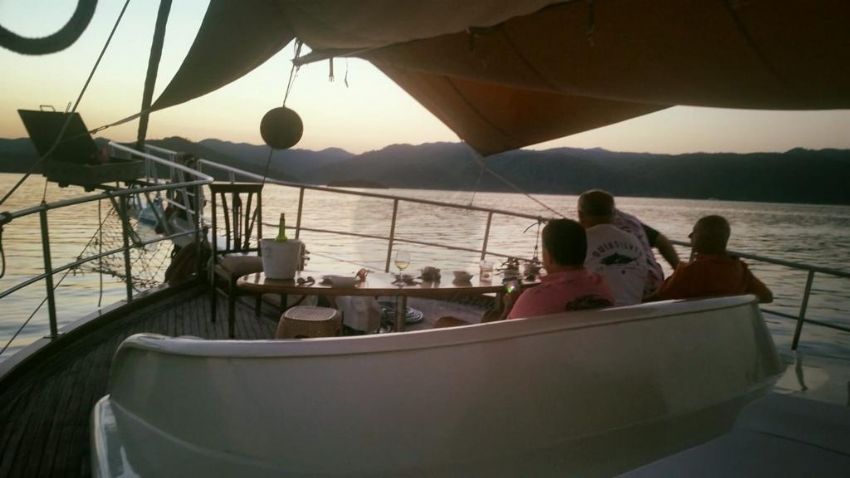 doğukan a teknesi gece çekimi