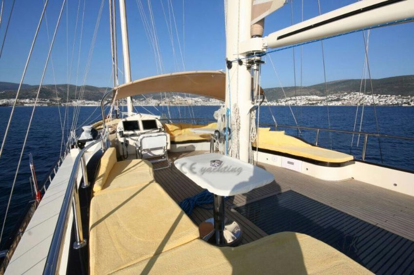 Double Eagle Yacht, Oturma Alanı