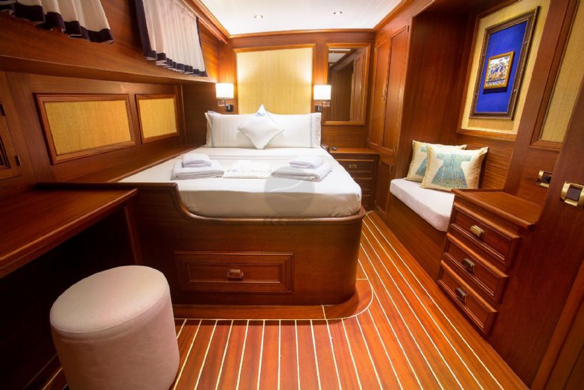 Ece Berrak teknesi double kabin. Ece Berrak Double Cabin.